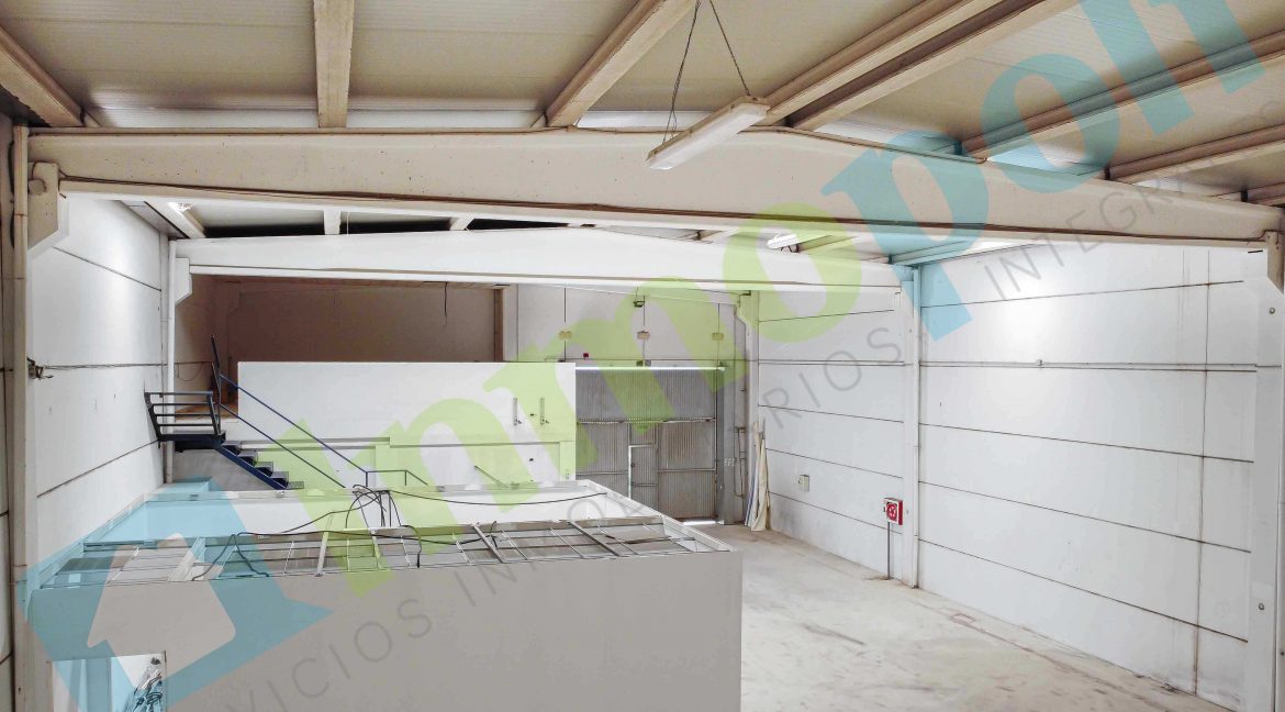 Vistas interior nave V9815S