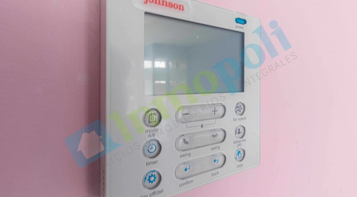 Detalle controlador bomba frío/calor local comercial A9651S