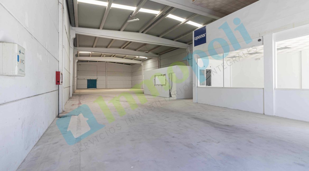 Vistas interior nave V9815S