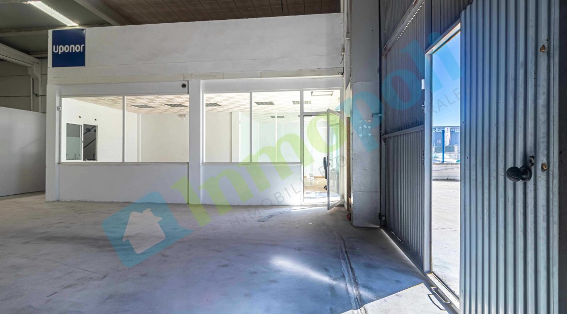 Vistas interior nave V9815S