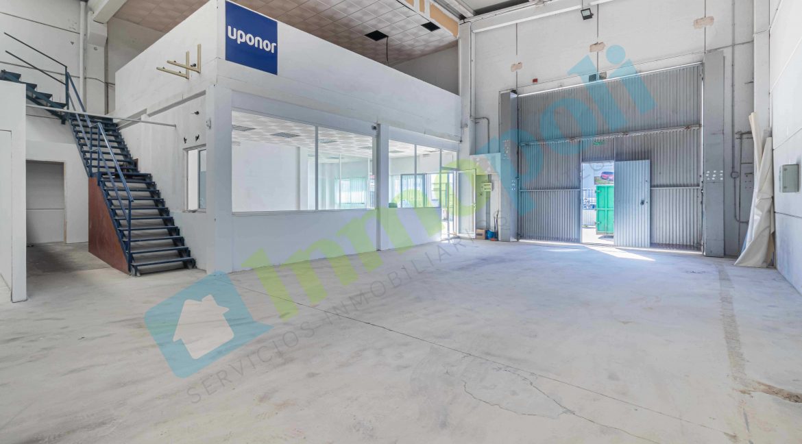 Vistas interior nave V9815S