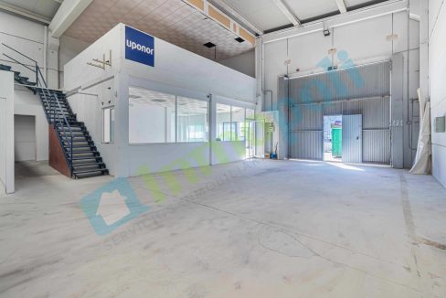 Vistas interior nave V9815S