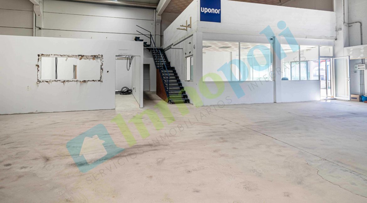 Vistas interior nave V9815S