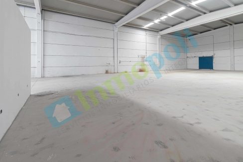 Vistas interior nave V9815S