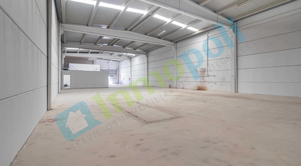 Vistas interior nave V9815S