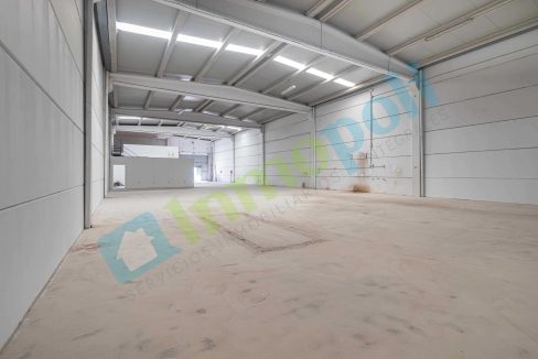 Vistas interior nave V9815S