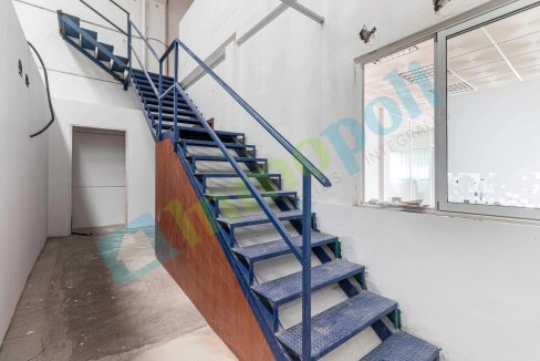 Vistas interior nave V9815S