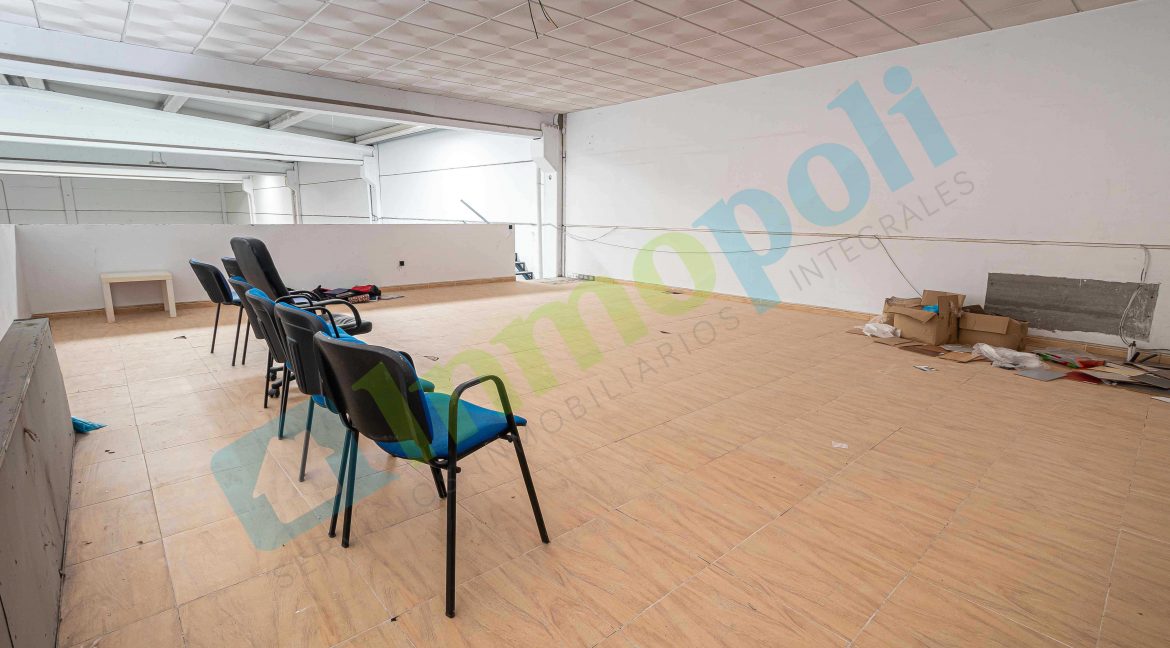 Vistas interior nave V9815S