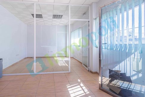 Vistas interior nave V9815S