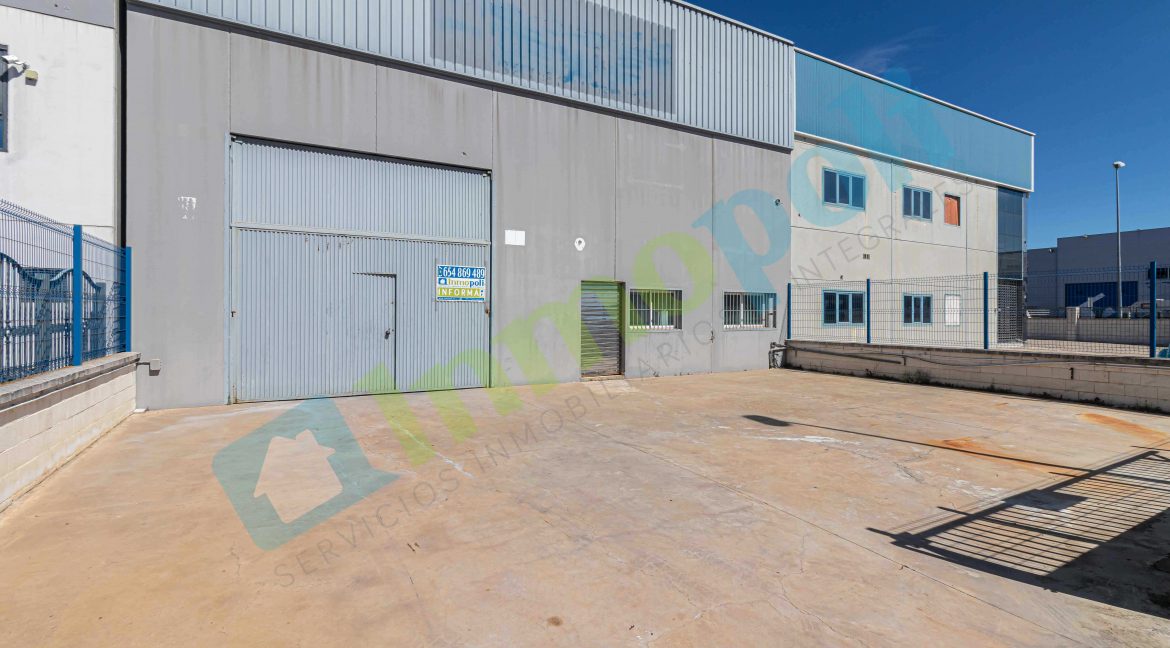 Vistas exterior nave V9815S