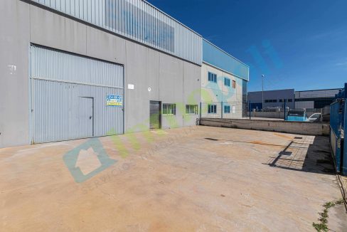 Vistas exterior nave V9815S