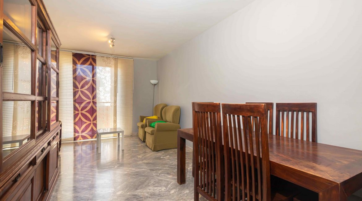 Salón-comedor V10028A