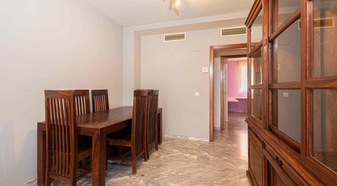 Salón-comedor V10028A