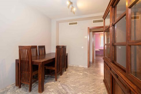 Salón-comedor V10028A