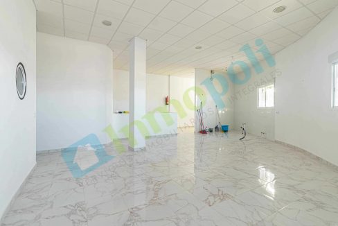 Alquiler Local Barriada de Llera