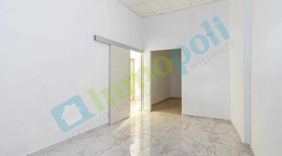 Estancia 1 desde interior en planta 00 A10075S