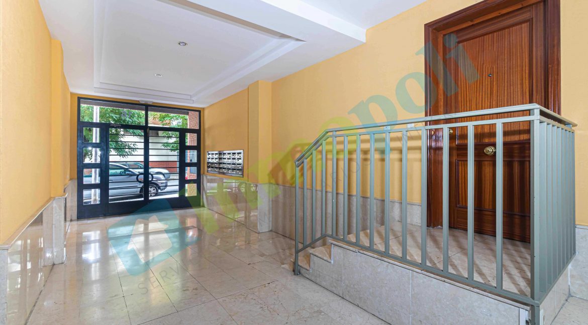 Portal edificio V10153A