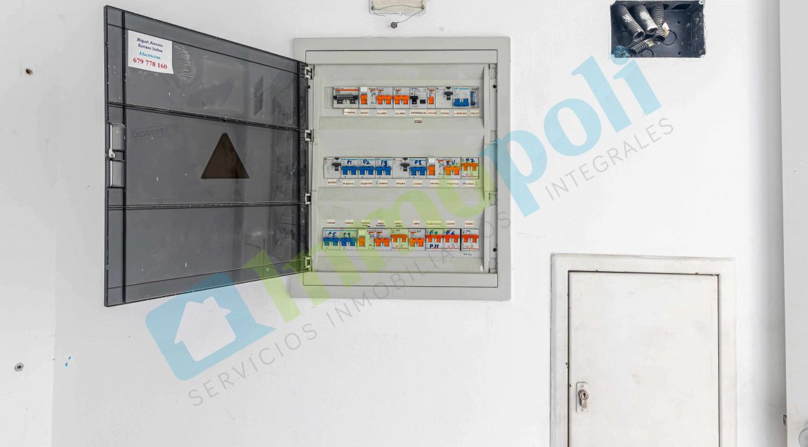 Venta-Alquiler-local-en-San-Roque_VA8608S---19