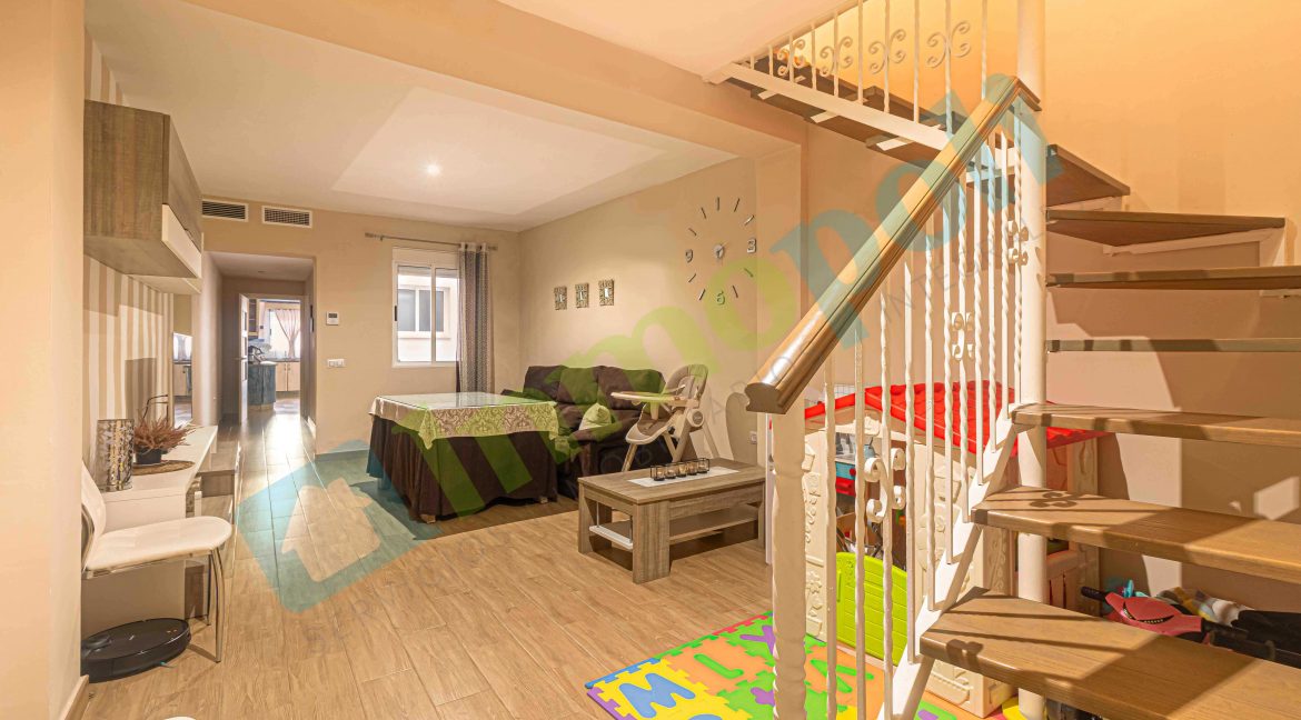 Venta-Casa-Estación-Renfe-16_V10402A