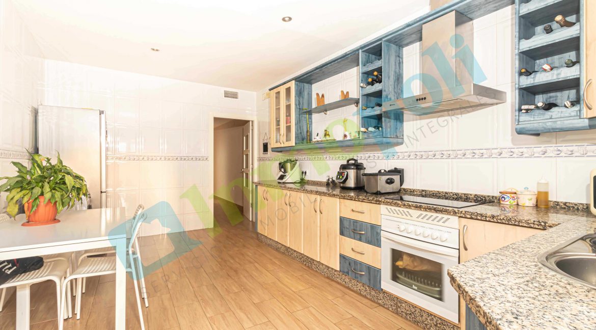 Venta-Casa-Estación-Renfe-23_V10402A