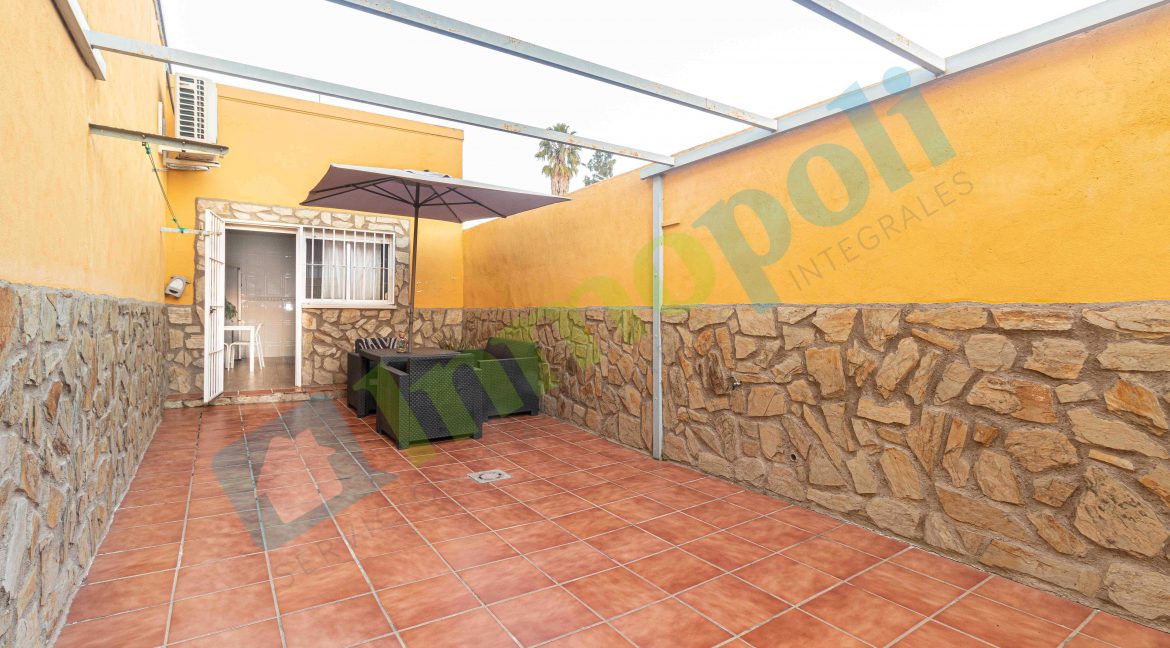 Venta-Casa-Estación-Renfe-27-V10402A