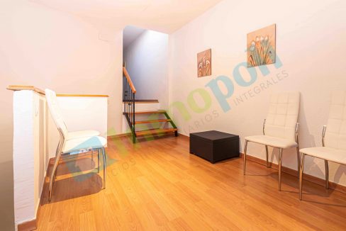 Venta-Casa-Estación-Renfe-29_V10402A