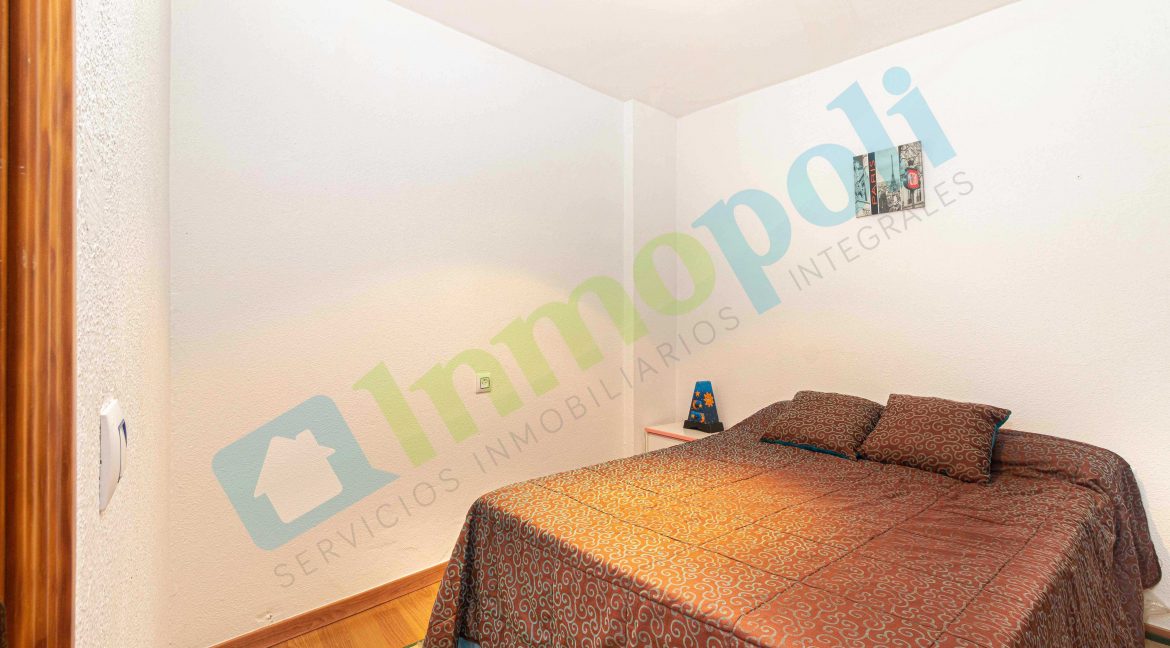 Venta-Casa-Estación-Renfe-33_V10402A